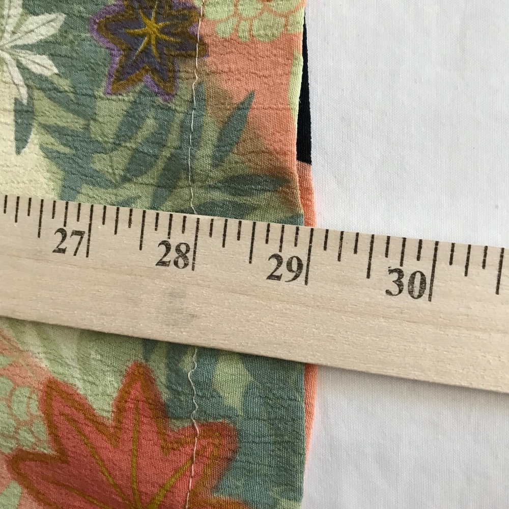 Women's Floral Print Top - Multicolor - Picture 14 of 16